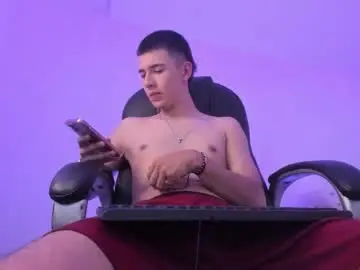 Chaturbate Best live sex cam show of aleckk_boy