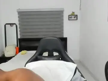 Chaturbate Free Porn Cam of corzoethan