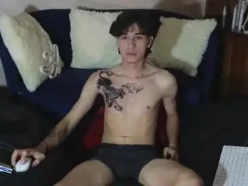 Chaturbate Live Sex Cam of derekswan