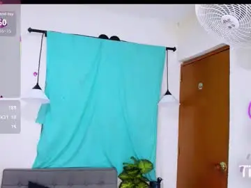 Chaturbate Live Porn of zou_quira