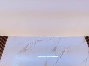 Chaturbate Live Sex Cam of antonellalove_