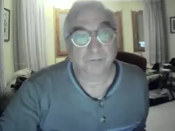 antonio2605 from chaturbate