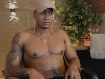 Chaturbate Free Live Porn of logan_varela