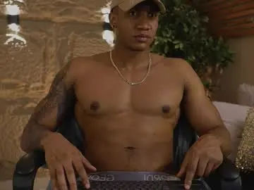 Chaturbate Adult Webcams of logan_varela