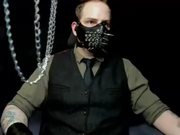 noir_warden from chaturbate