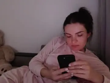 Chaturbate Live Sex of velvetmoon123