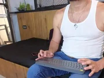 Chaturbate Free Live Porn of adamleexe