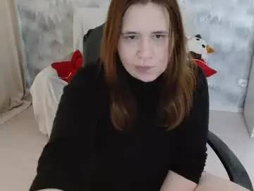 adelinalawson from chaturbate
