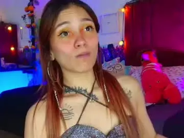 Chaturbate Live Sex Cam of alisson_zafiro