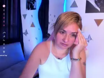 Chaturbate Live Porn of luciamature_