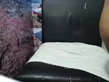 chiky_nastyy from chaturbate