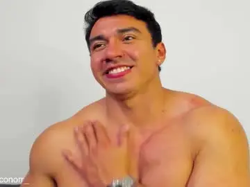 Chaturbate Watch Live Sex Cams of eithanconor1