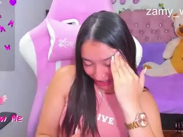 Chaturbate Live Sex Cam of karla_cutee1