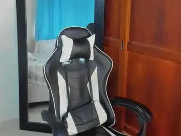 Chaturbate Live Sex Cam of mathews_smith