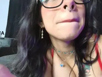 Chaturbate Best Webcam of yungelitamor_