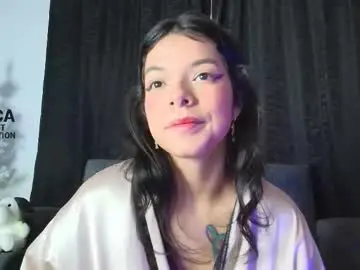 Chaturbate Best live sex cam show of yungelitamor_