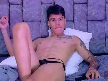 Chaturbate Live Sex of alexnovaa_