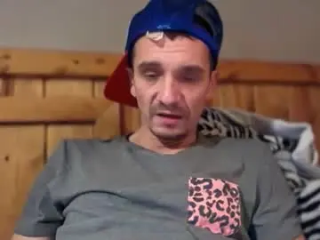 Chaturbate Free Live Porn of bennymn