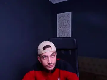 Chaturbate Live Sex Cam of brandontatex