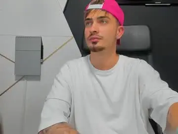 Chaturbate Adult Webcams of brandontatex