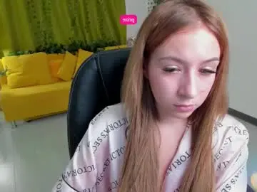 Chaturbate Live Porn of emely_garcias
