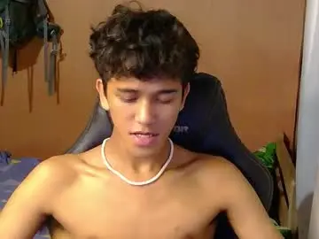 Chaturbate Live Sex of ken_bigcockxx