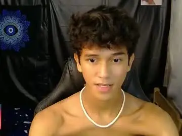 Chaturbate Watch Live Sex Cams of ken_bigcockxx