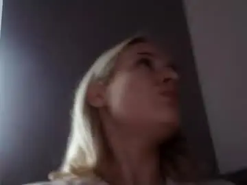 Chaturbate Sex Chat of mila_420