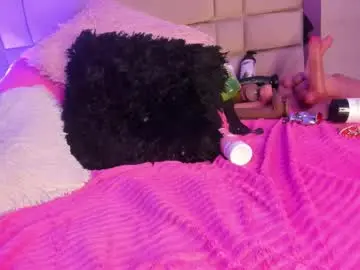 pamela_west from chaturbate