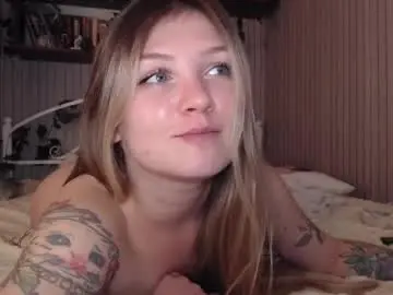 Chaturbate Watch Live Sex Cams of redmoonhead