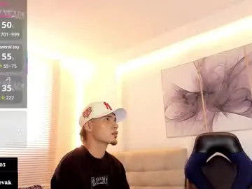 Chaturbate Live Porn of ander_bisex