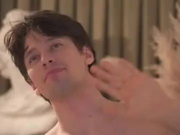 Chaturbate Live Sex Cam of tommyjoyer