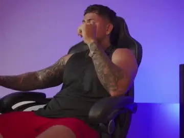 Chaturbate Adult Video Chat of alan_muscle