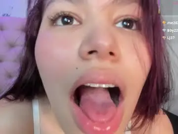 Chaturbate Free Porn Cam of amber__moon1
