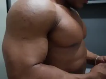 Chaturbate Adult Webcams of henrimusclee