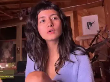 Chaturbate Live Sex Cam of nina_just