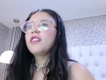 scarlettpetrovaa from chaturbate