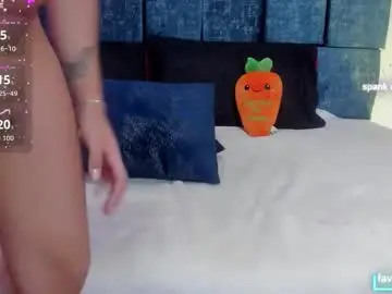 Chaturbate Live Sex Cam of kiimowens