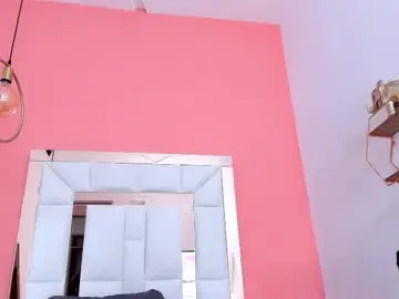 Chaturbate Live Sex Cam of luna_ebony69