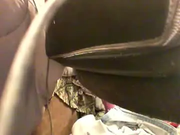 Chaturbate Live Sex Cam of swflbiguy