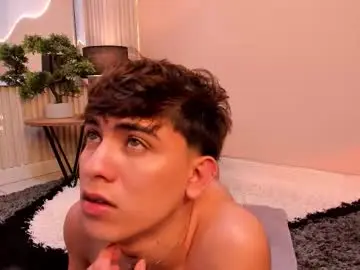 Chaturbate Adult Video Chat of thristan_leones