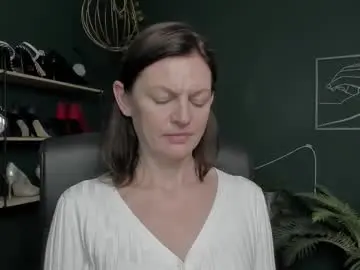 Chaturbate Sex Cam of vivian_dream