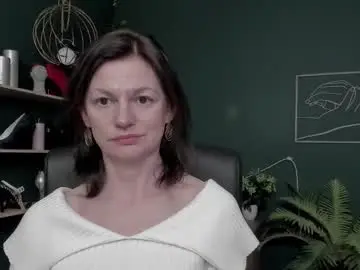 vivian_dream from chaturbate