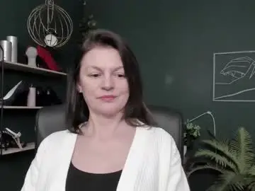 Chaturbate Free Live Porn of vivian_dream