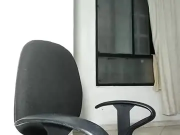 Chaturbate Live Sex Cam of jho173027