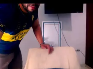 Chaturbate Live Sex Cam of jho173027