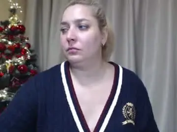 ohsweetiren from chaturbate