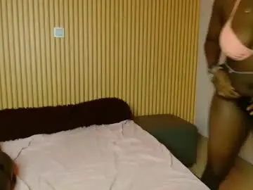 Chaturbate Free Live Porn of avian_talya