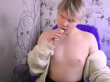 Chaturbate Live Sex Cam of brian_mils