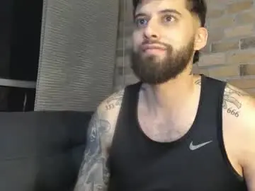 Chaturbate Adult Webcams of bryson_jace1
